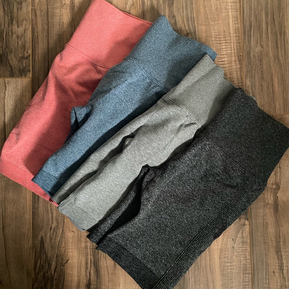 NWOT WORKOUT SHORTS